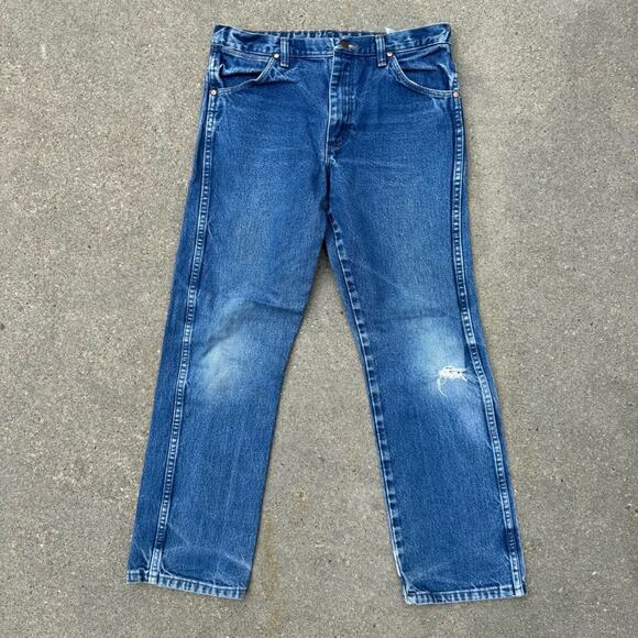 Wrangler 13MWZBP 16 HUSKY Boys Cowboy Cut Worn In Classic Blue Denim Jeans - Picture 1 of 7
